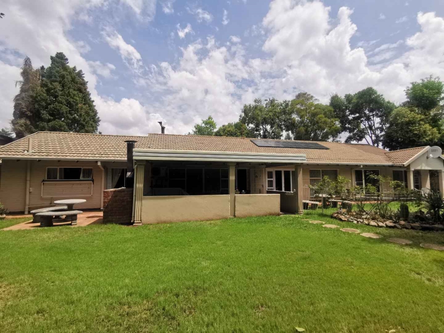 4 Bedroom Property for Sale in Brandwag Free State